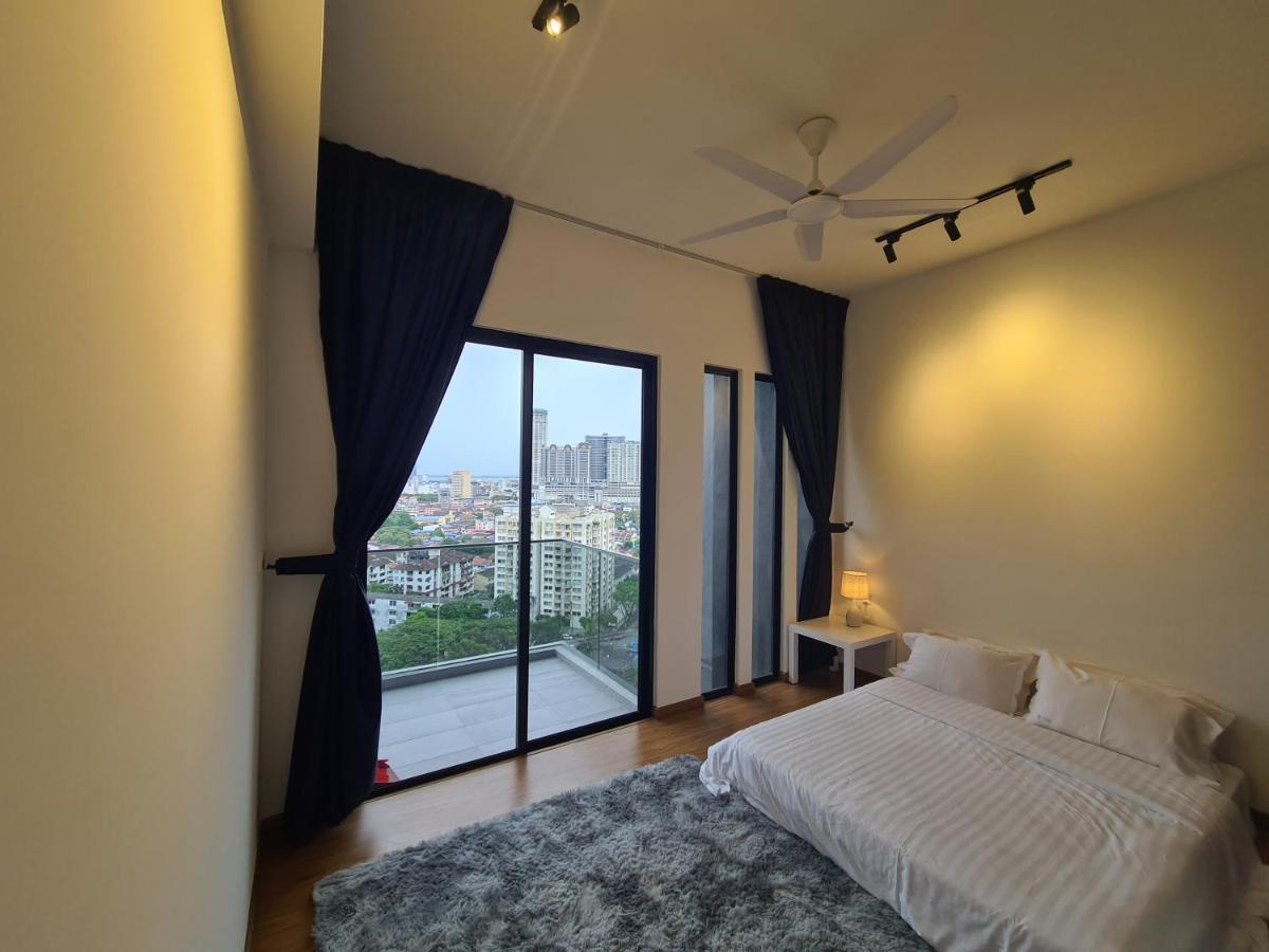 Beacon Executive Premium Suite George Town Exteriör bild
