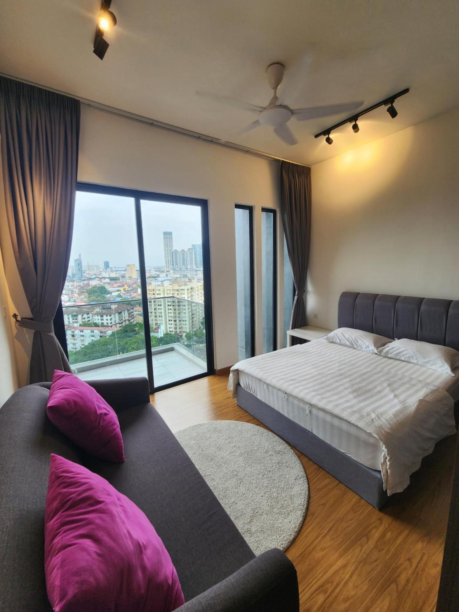 Beacon Executive Premium Suite George Town Exteriör bild