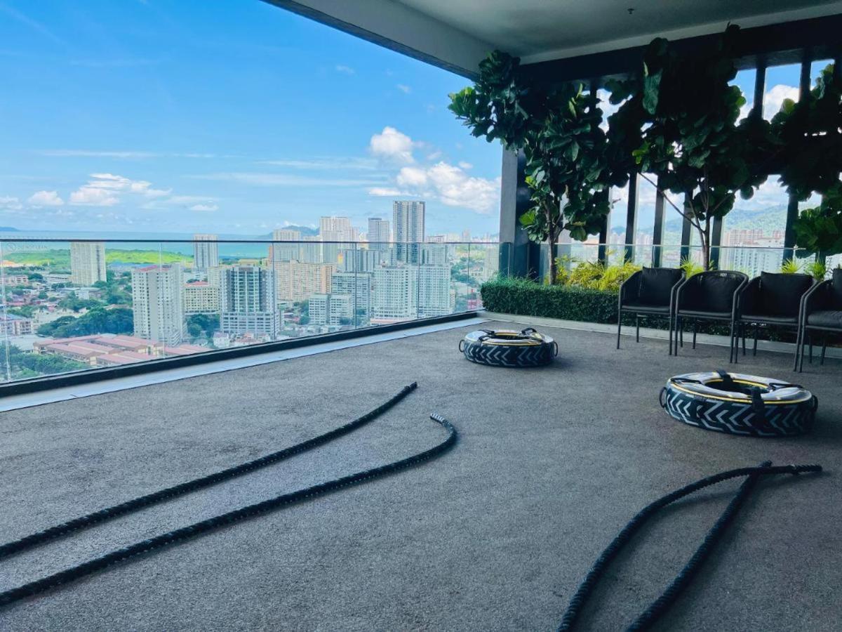 Beacon Executive Premium Suite George Town Exteriör bild